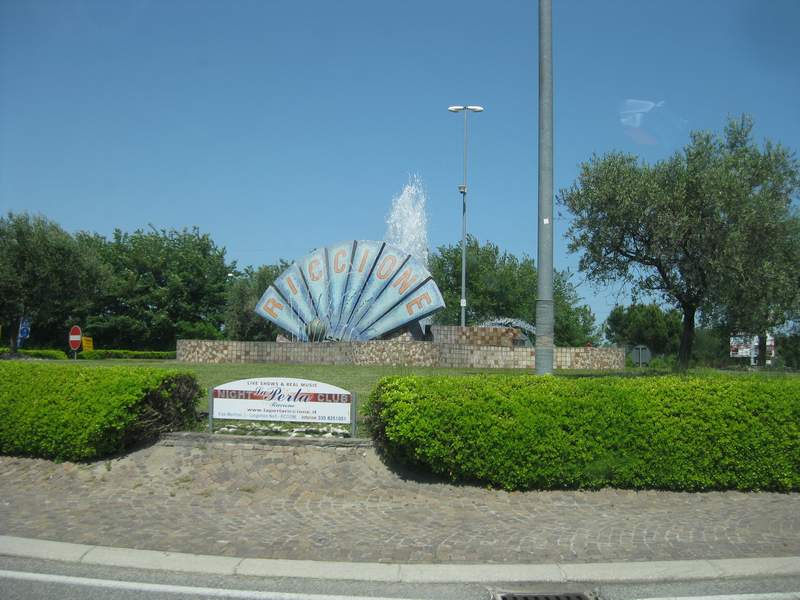 01.jpg